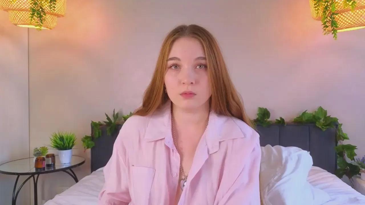 Freechat AlodieFitt on Cam4