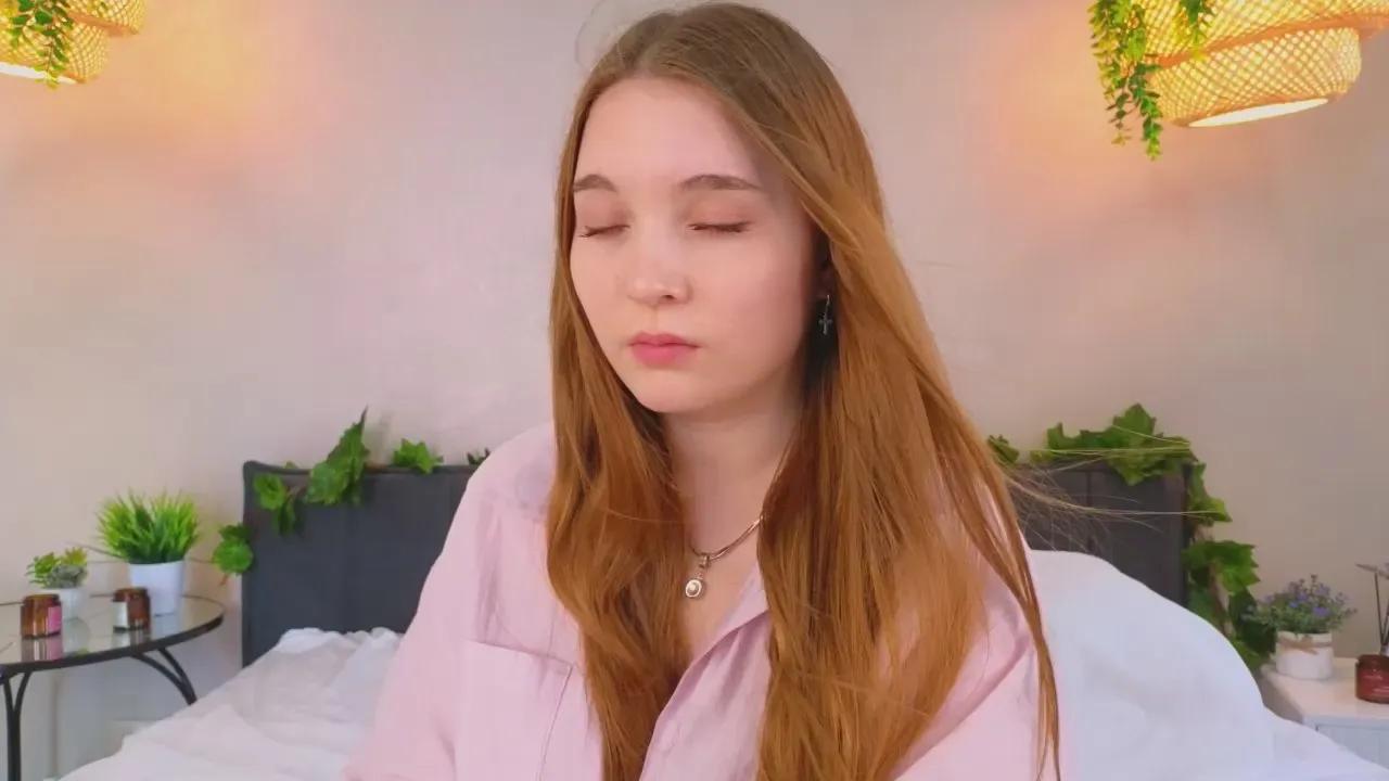 Freechat AlodieFitt on Cam4