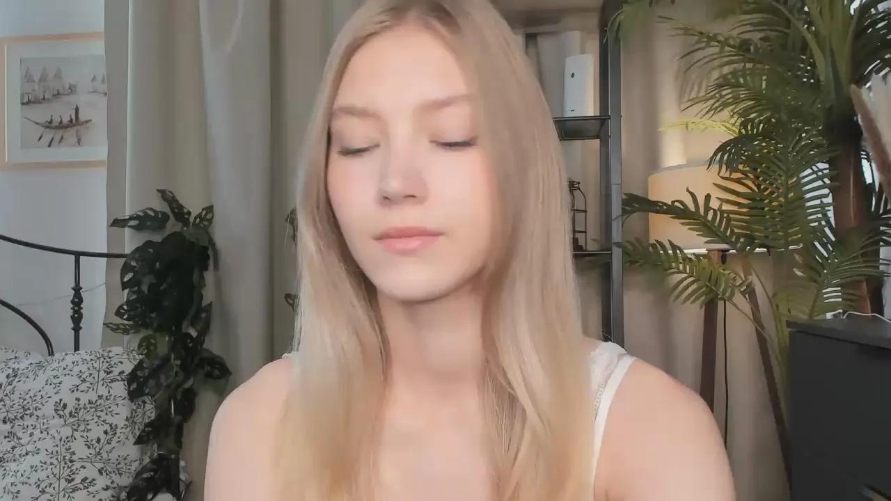 AlthenaDaggett on Cam4