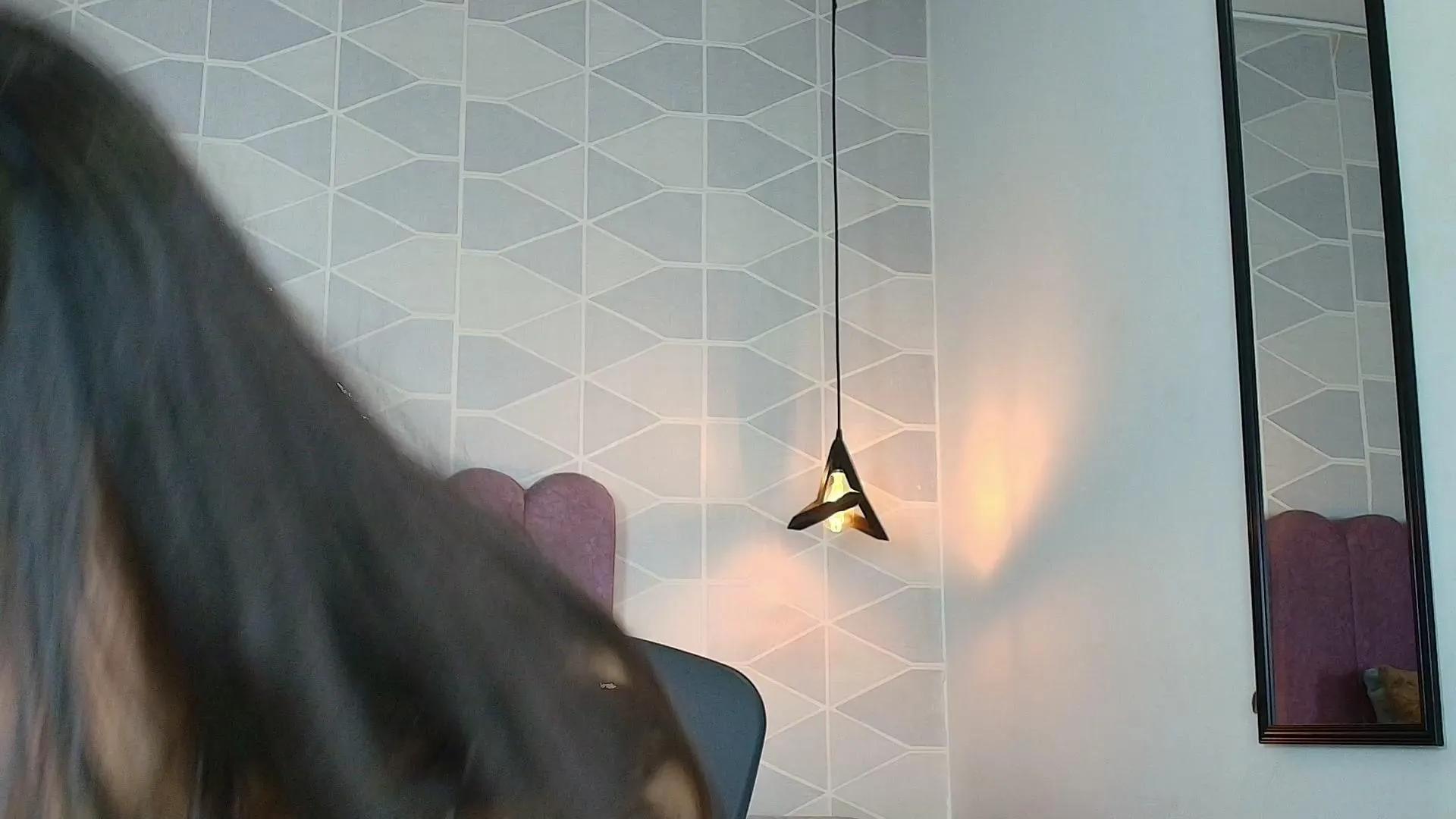 Freechat Aly_Loving on Cam4