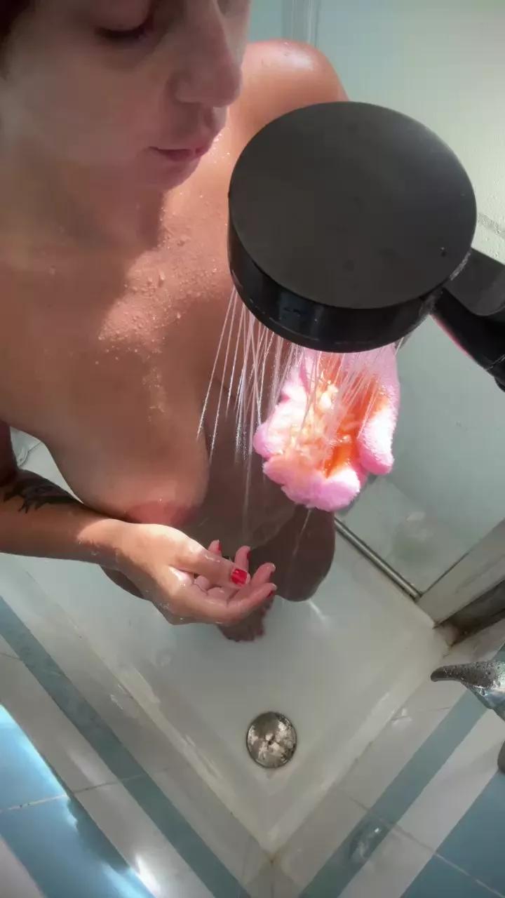 Alyasia on Cam4 