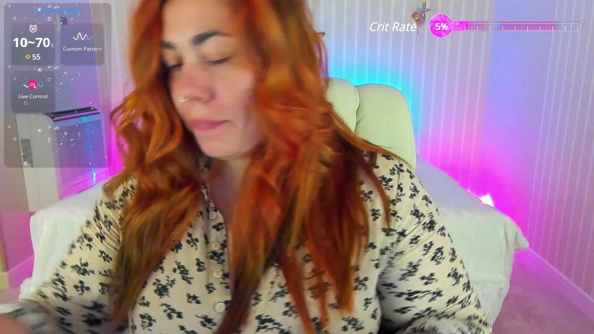 AmazonkaStar on Cam4 