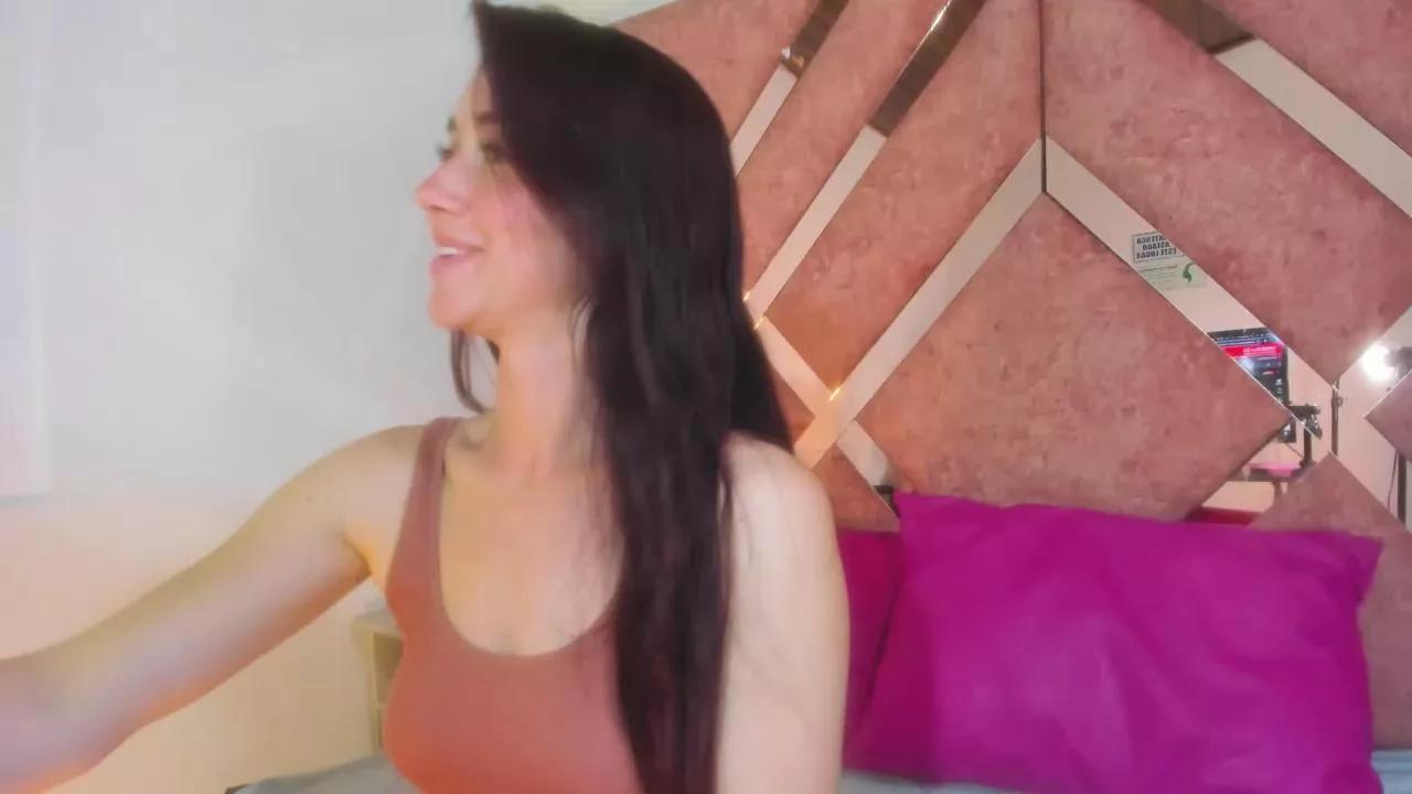 Offline amy_kobold33 on Cam4