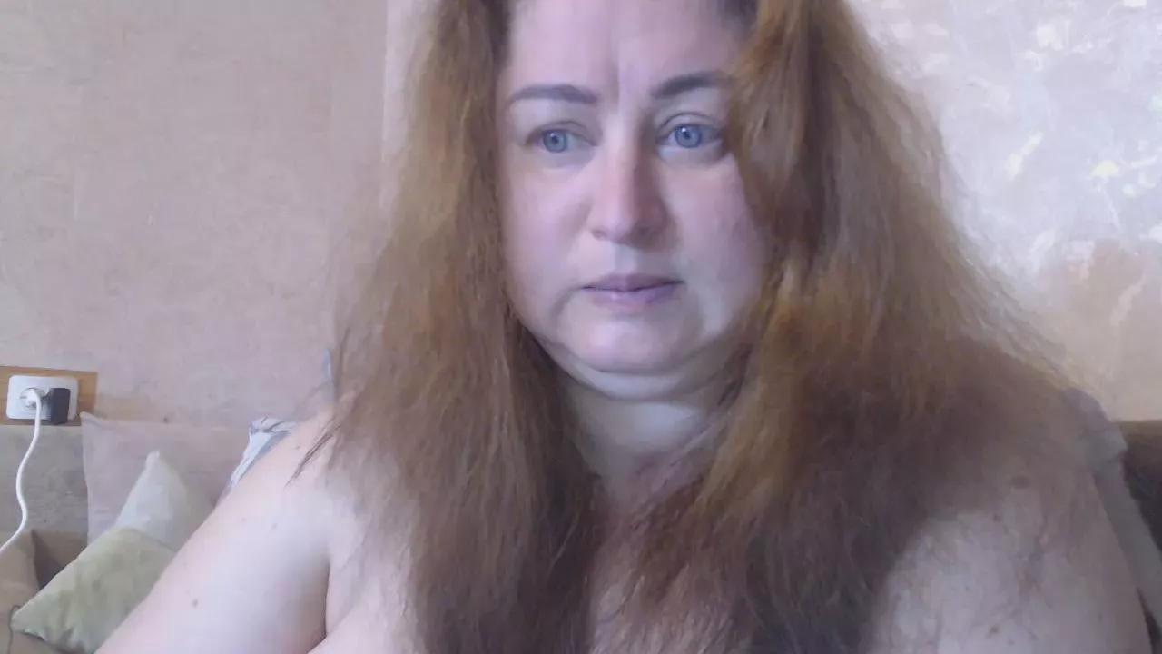 AmyAugust on Cam4 