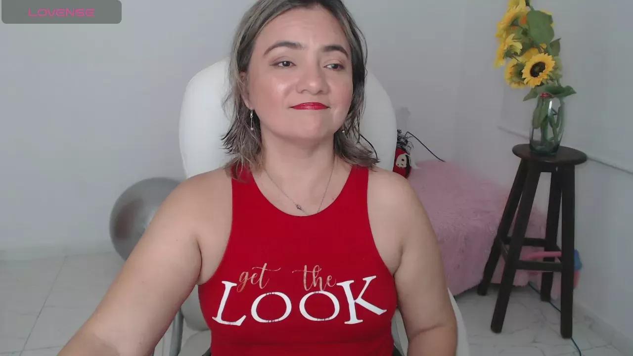 ana_milf on Cam4 