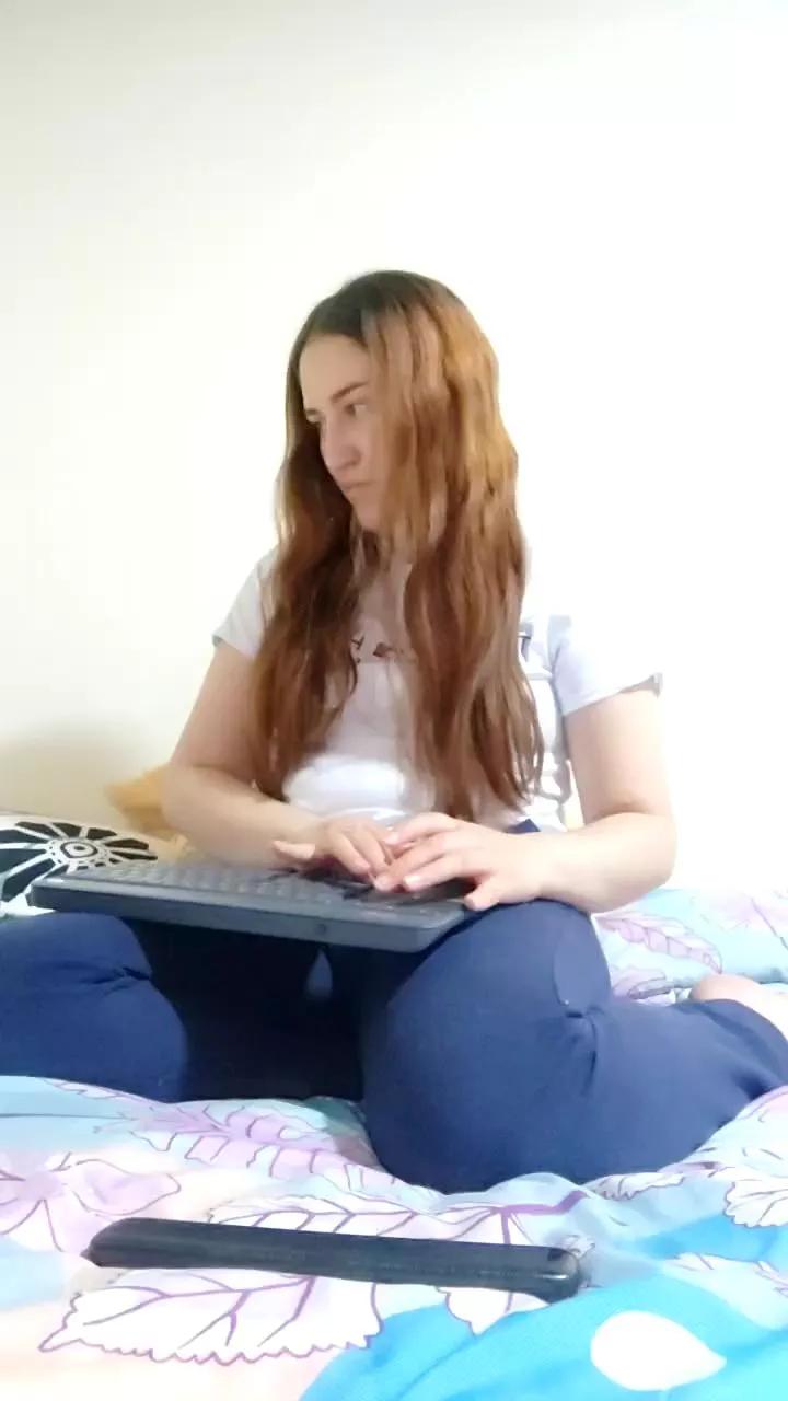 Anais_M on Cam4 