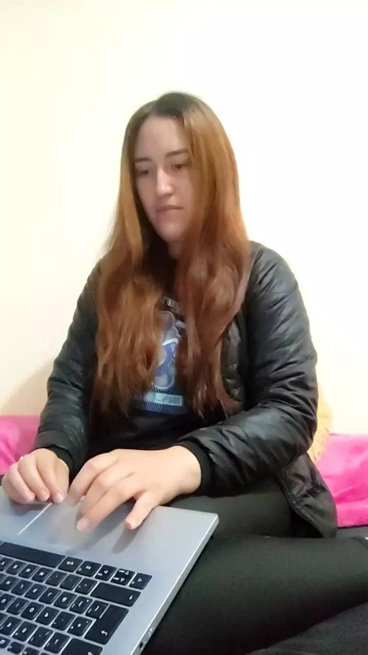 Anais_M on Cam4 