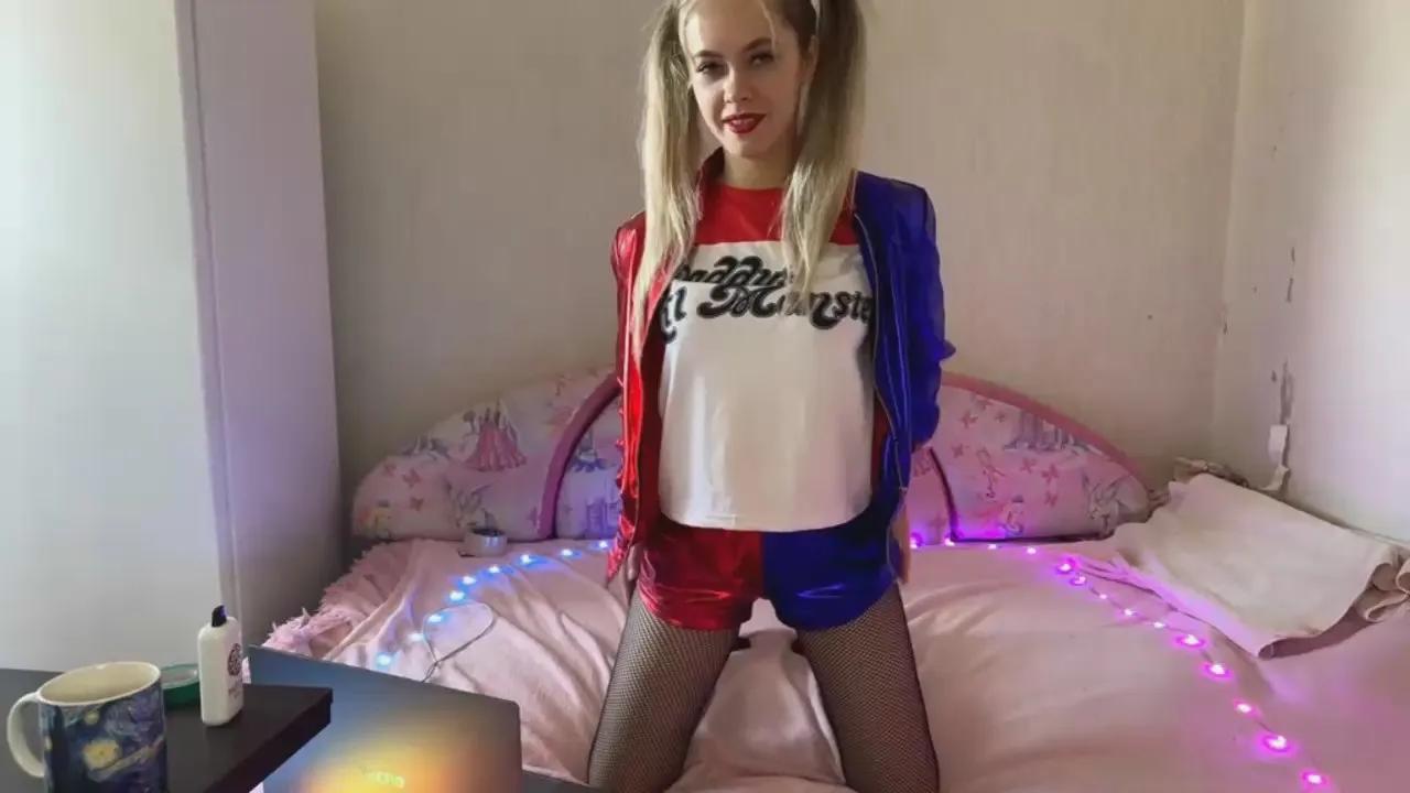 Offline AnnmarieBroody on Cam4
