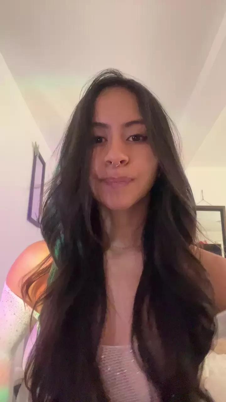 annypretty on Cam4 