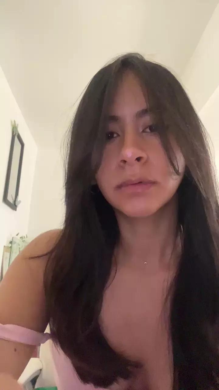 annypretty on Cam4 