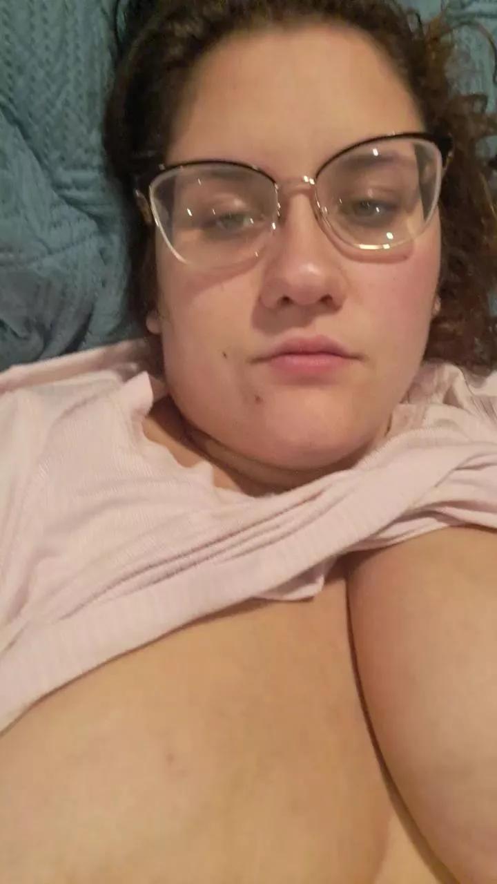 AnonDarling on Cam4 