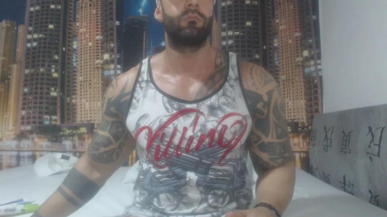 Offline antua_ on Cam4