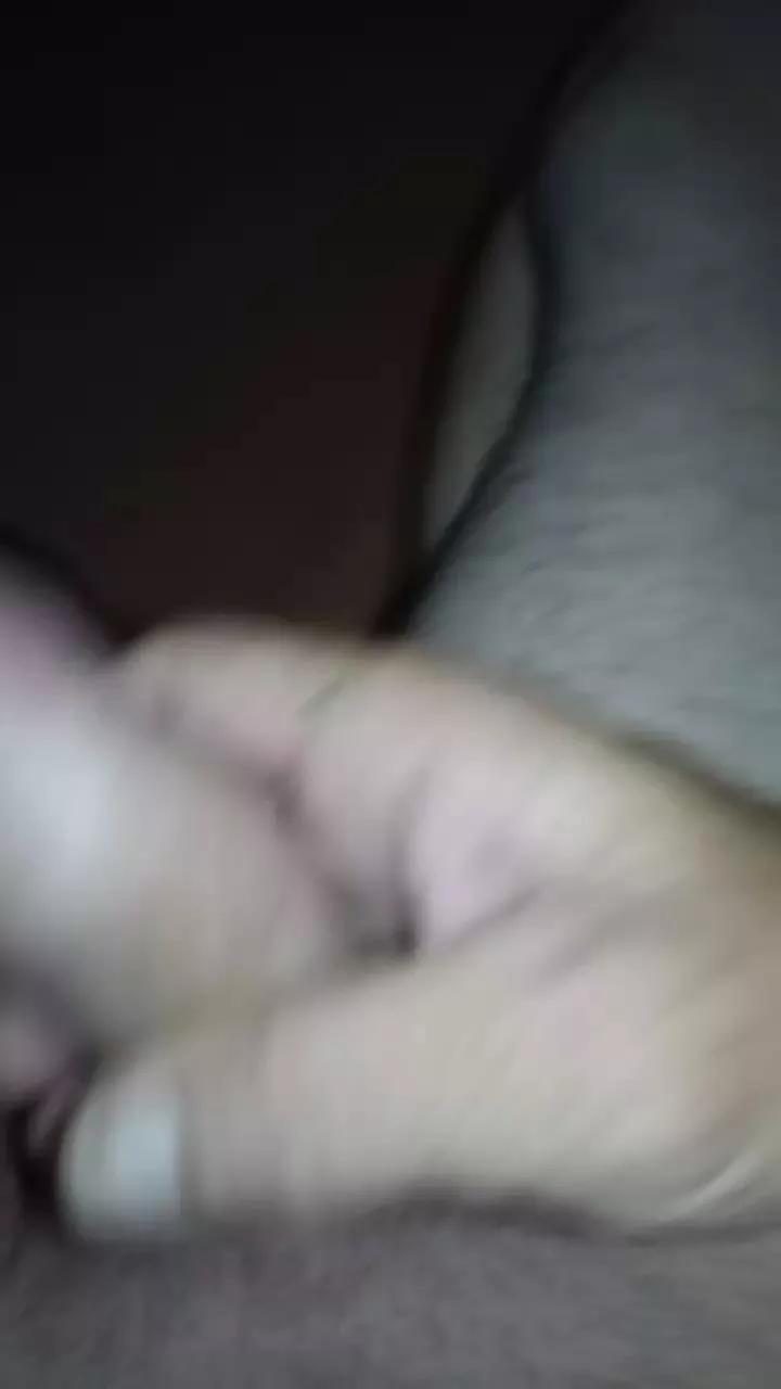 Aple82 on Cam4 