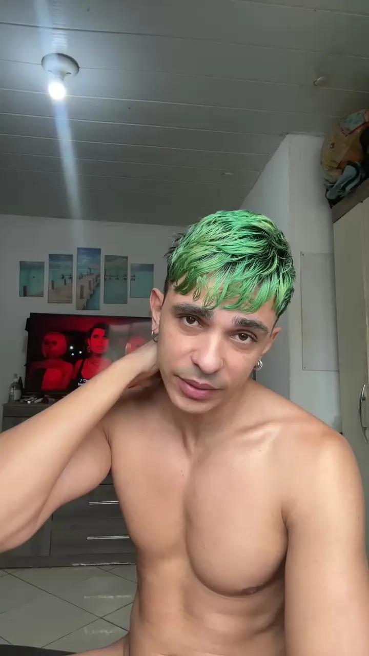 Offline Apolo_Rio on Cam4