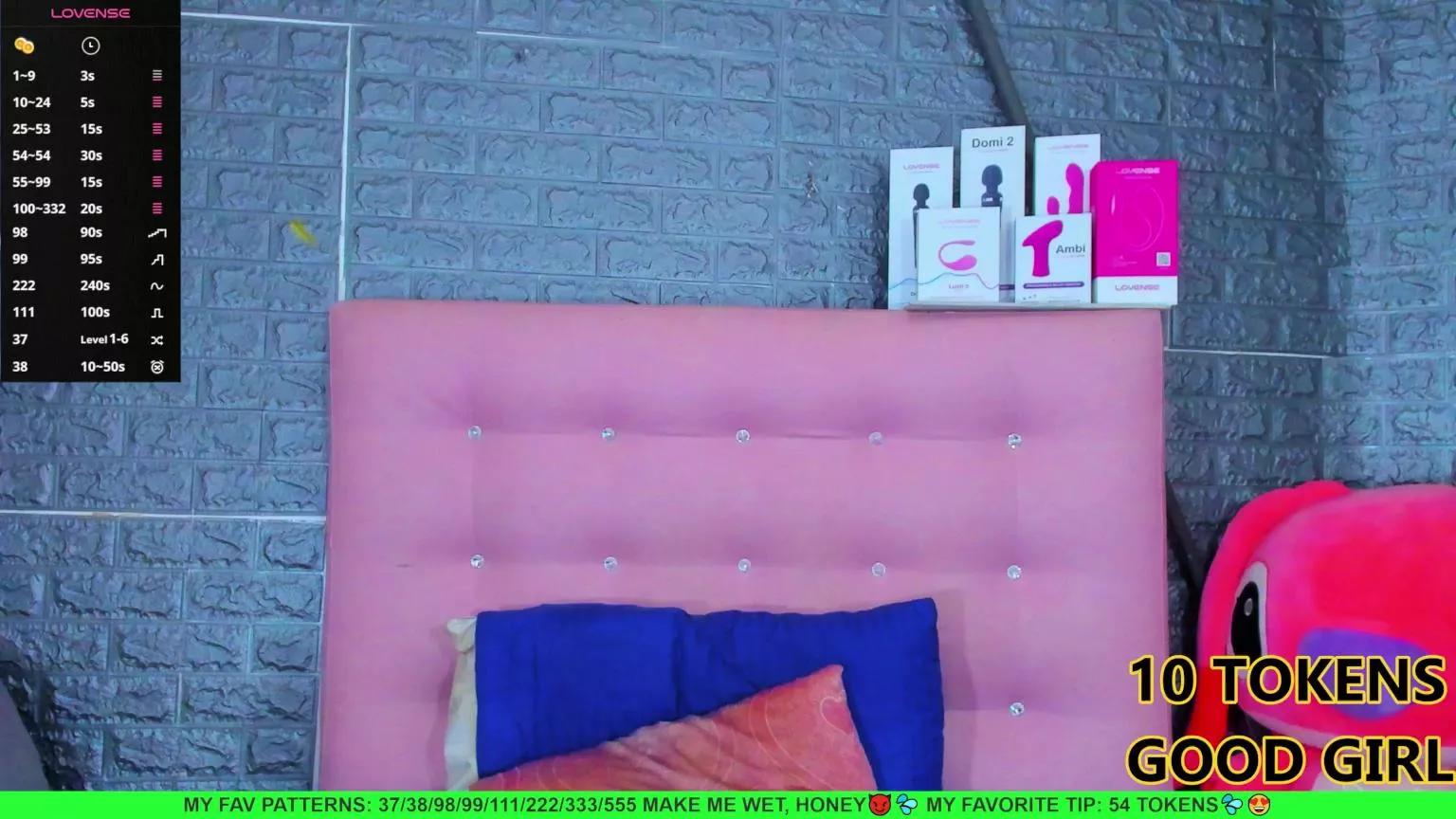 AriannaLewis on Cam4 