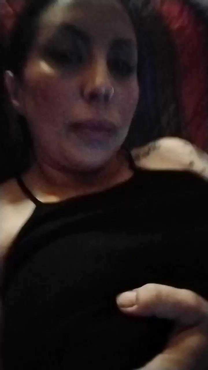 Ashahotdoll on Cam4 