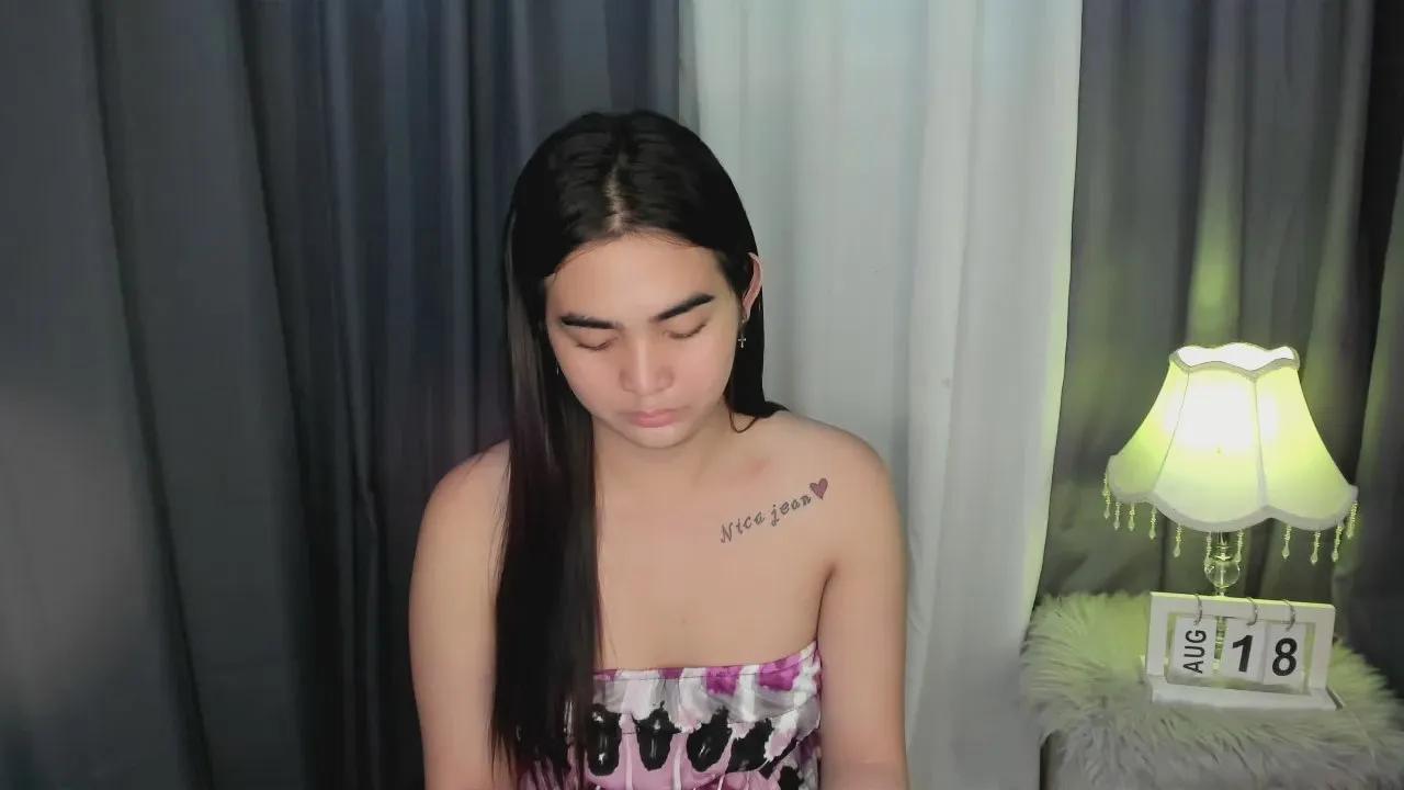 asianlove_doll on Cam4 