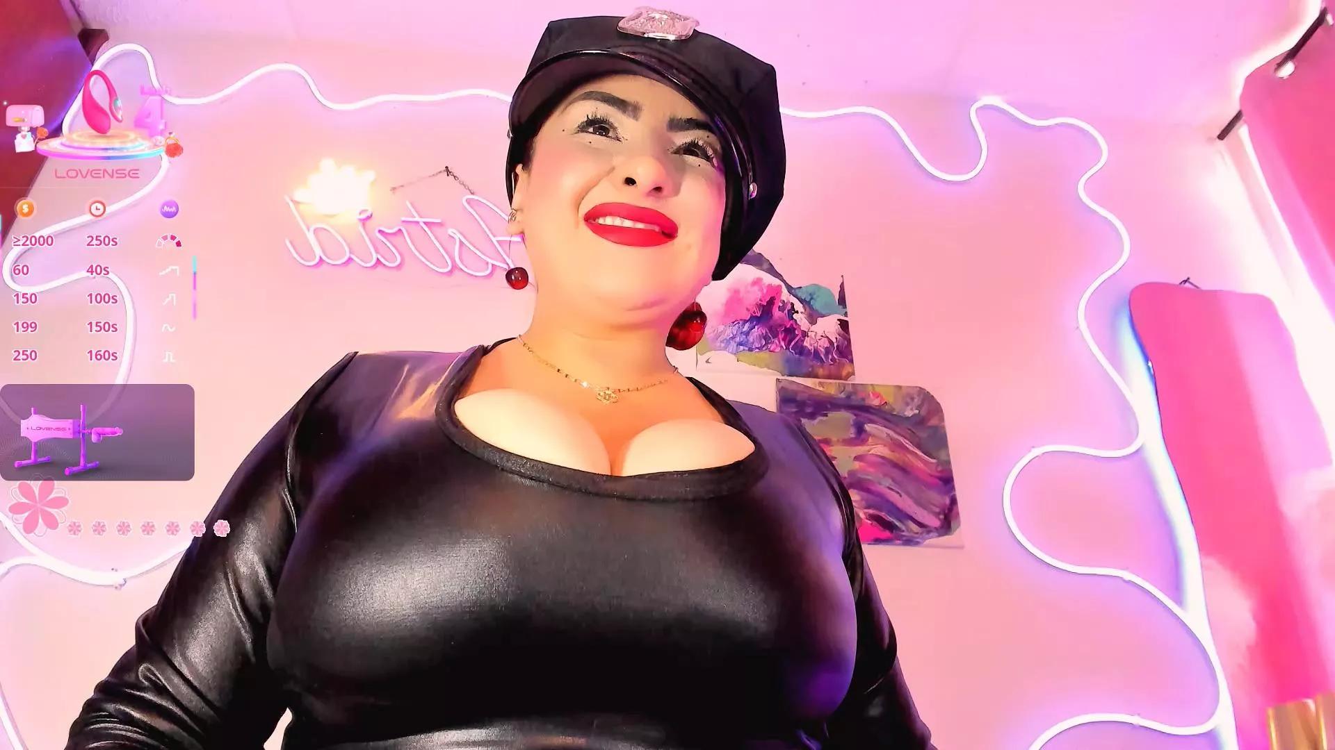 Offline Astrid_Bigboobs on Cam4