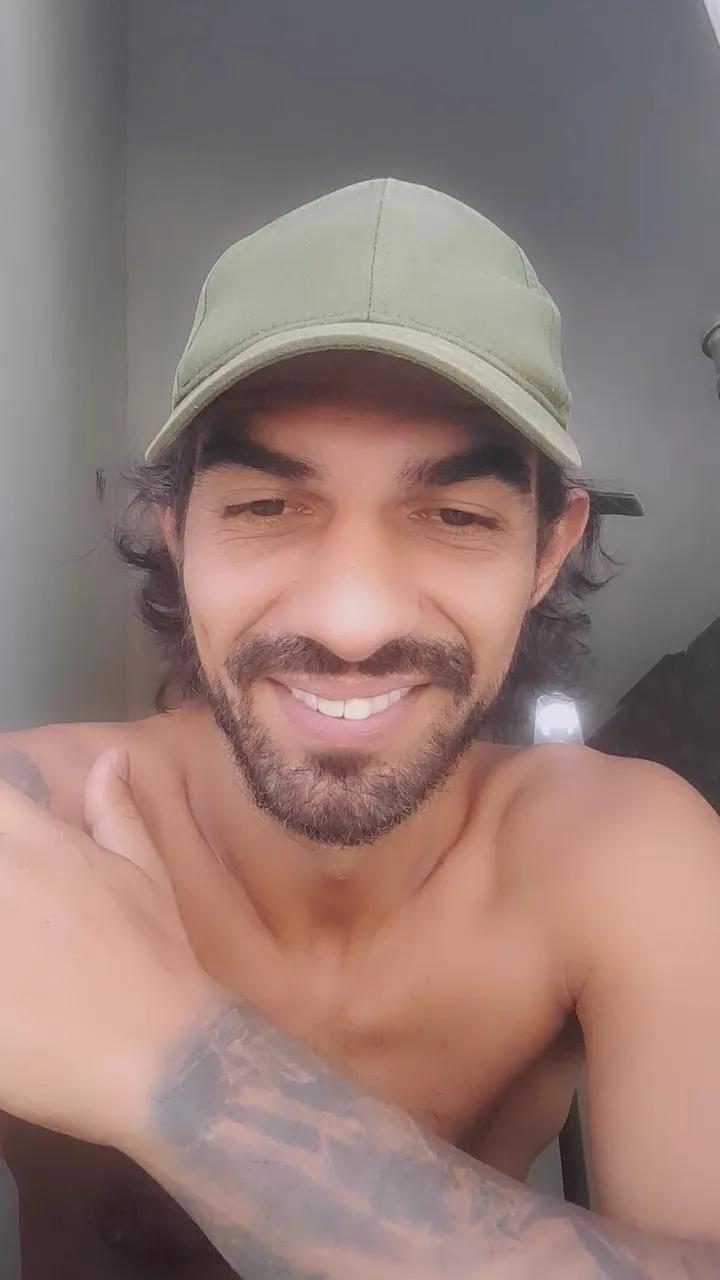 Offline Atv_brasil on Cam4