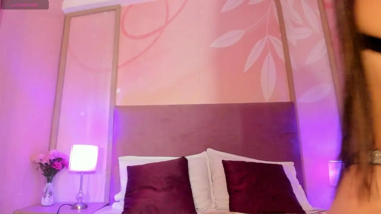 Offline AvaWhiite on Cam4