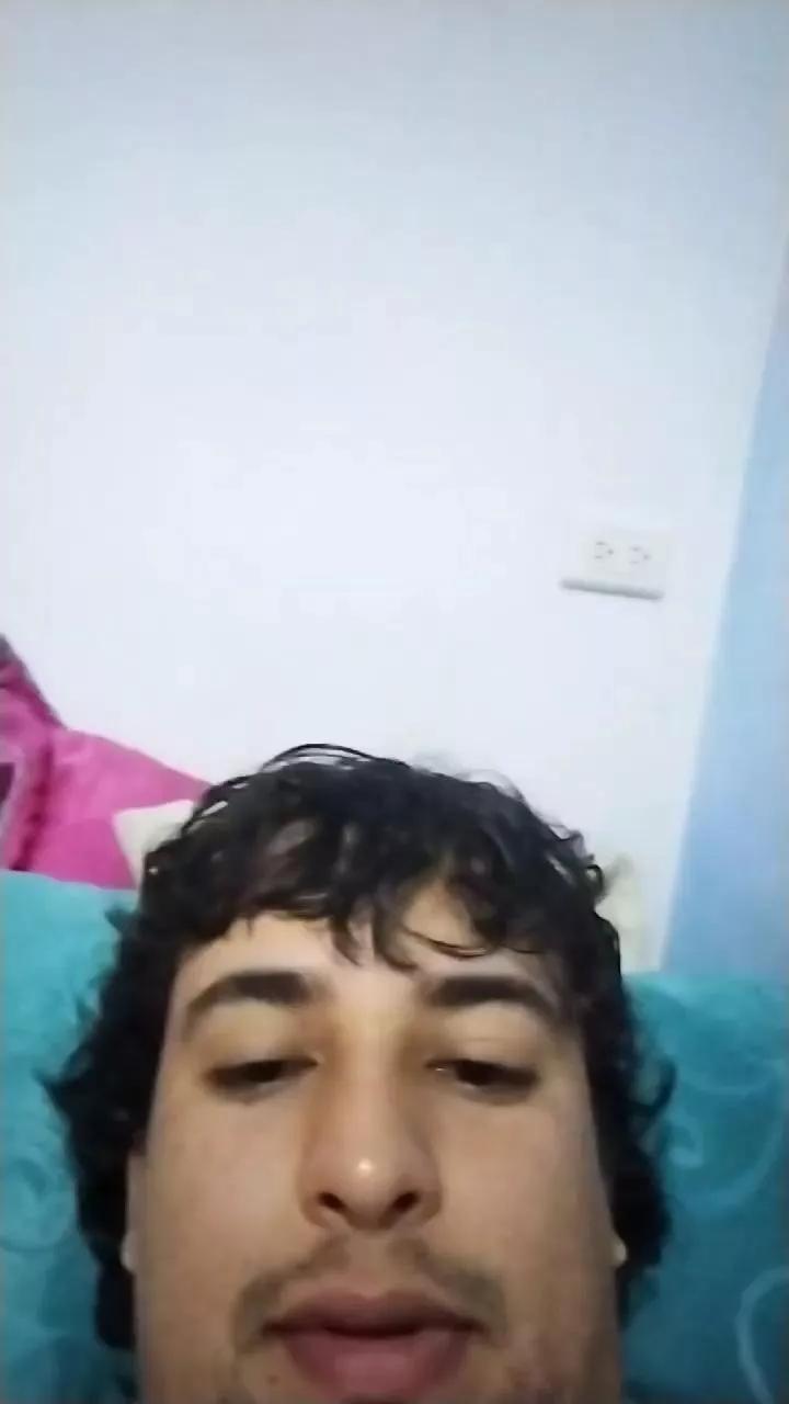 AxellWhite on Cam4 