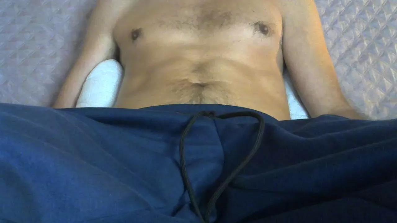 axes00 on Cam4 