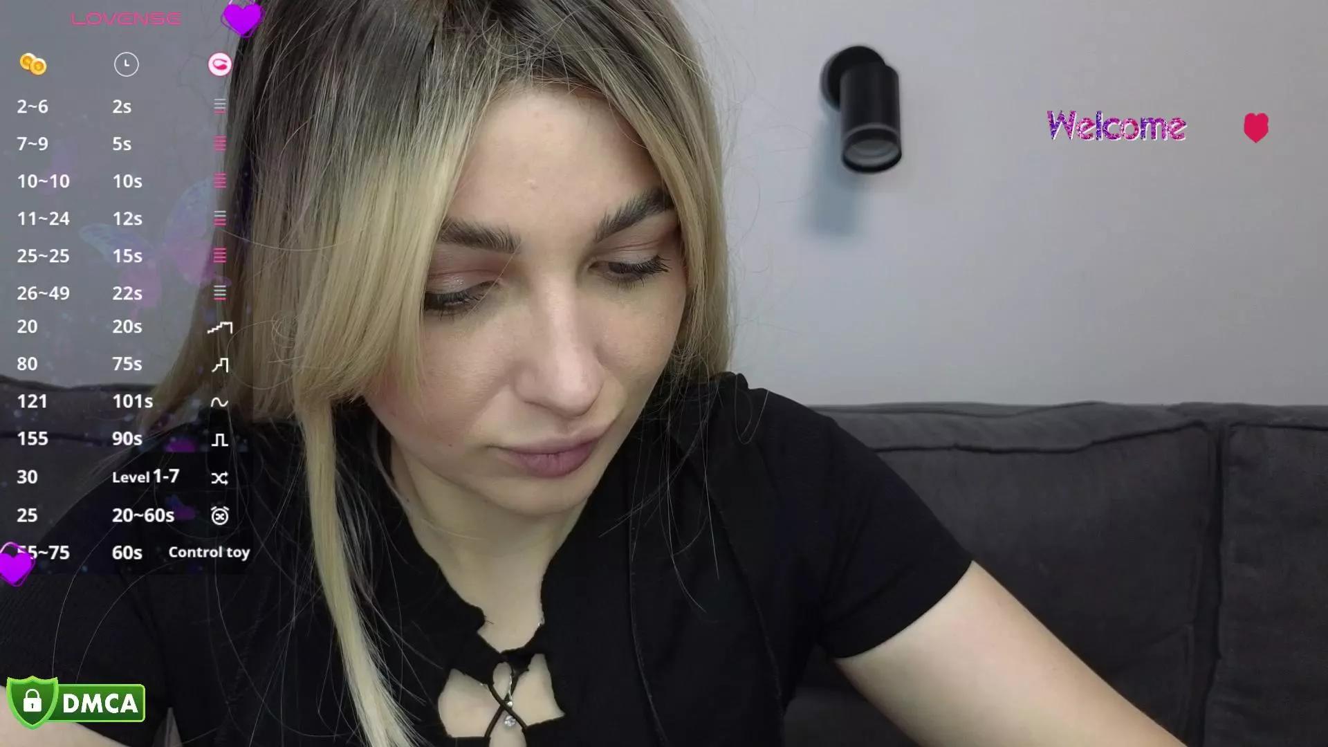 BabyLaYoda on Cam4 