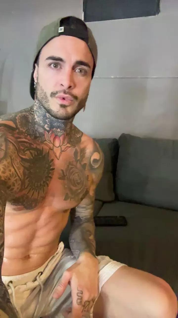 Babytatto on Cam4 
