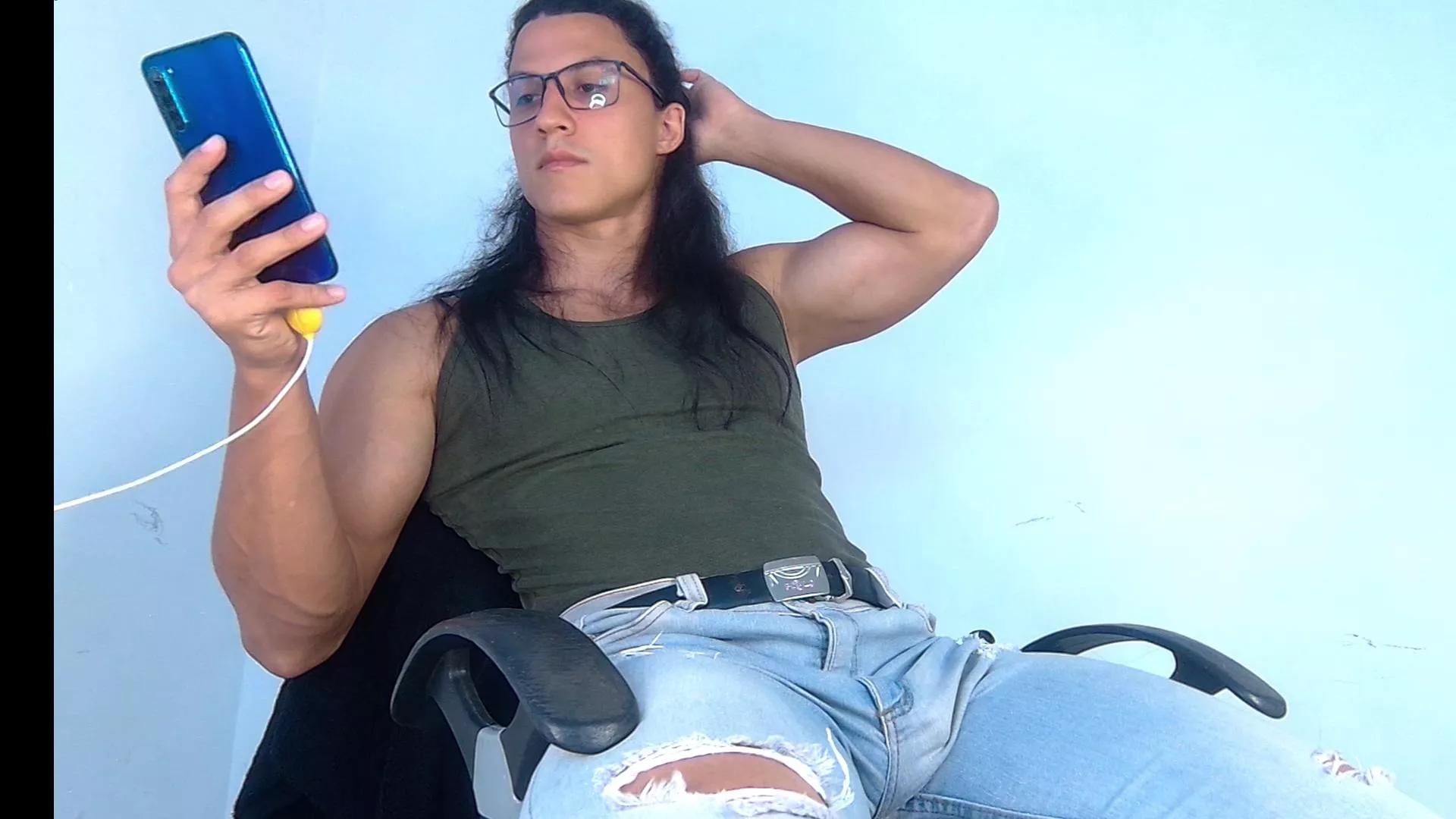 Offline Balruk on Cam4