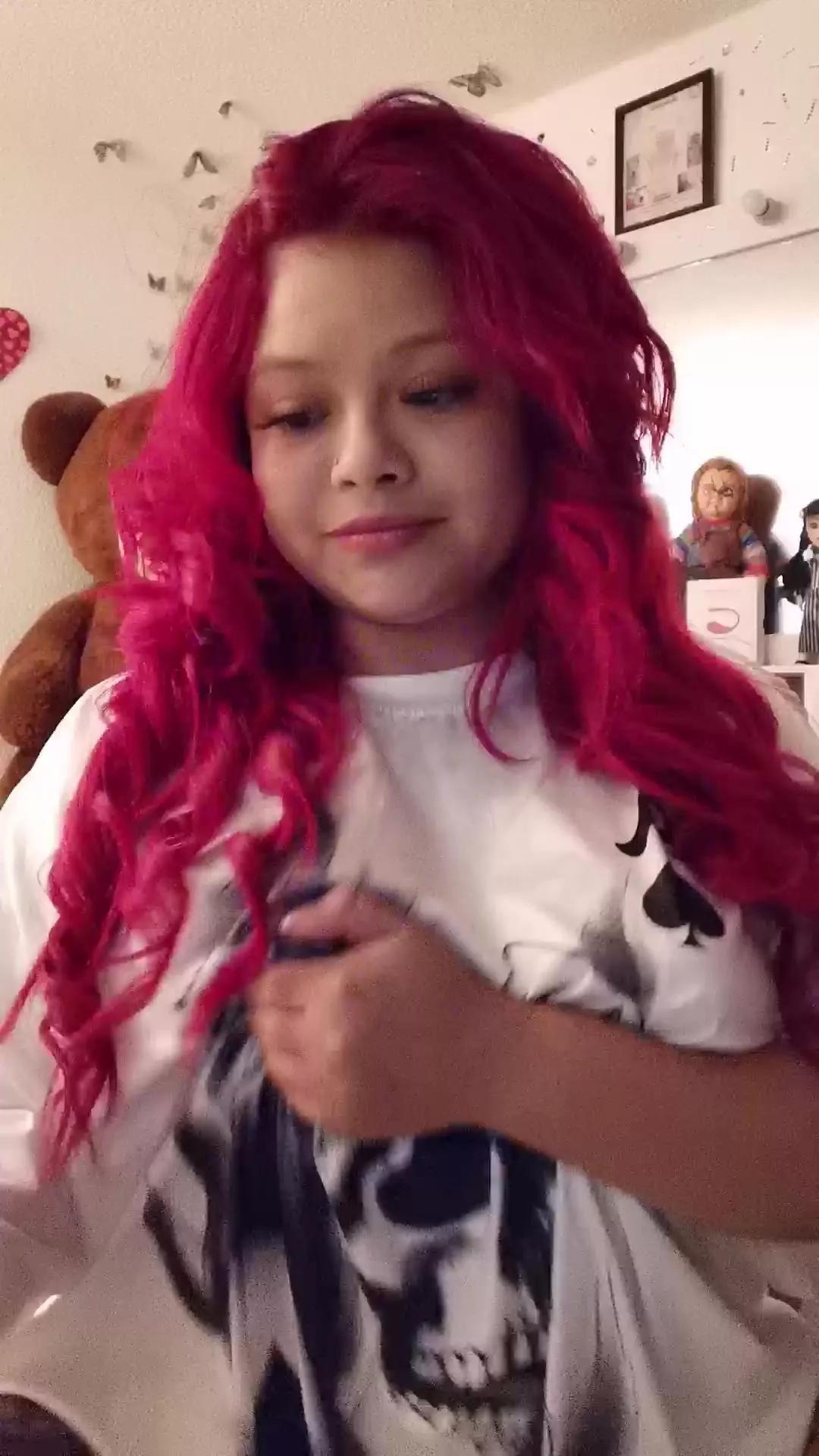 barbiee_doll on Cam4 