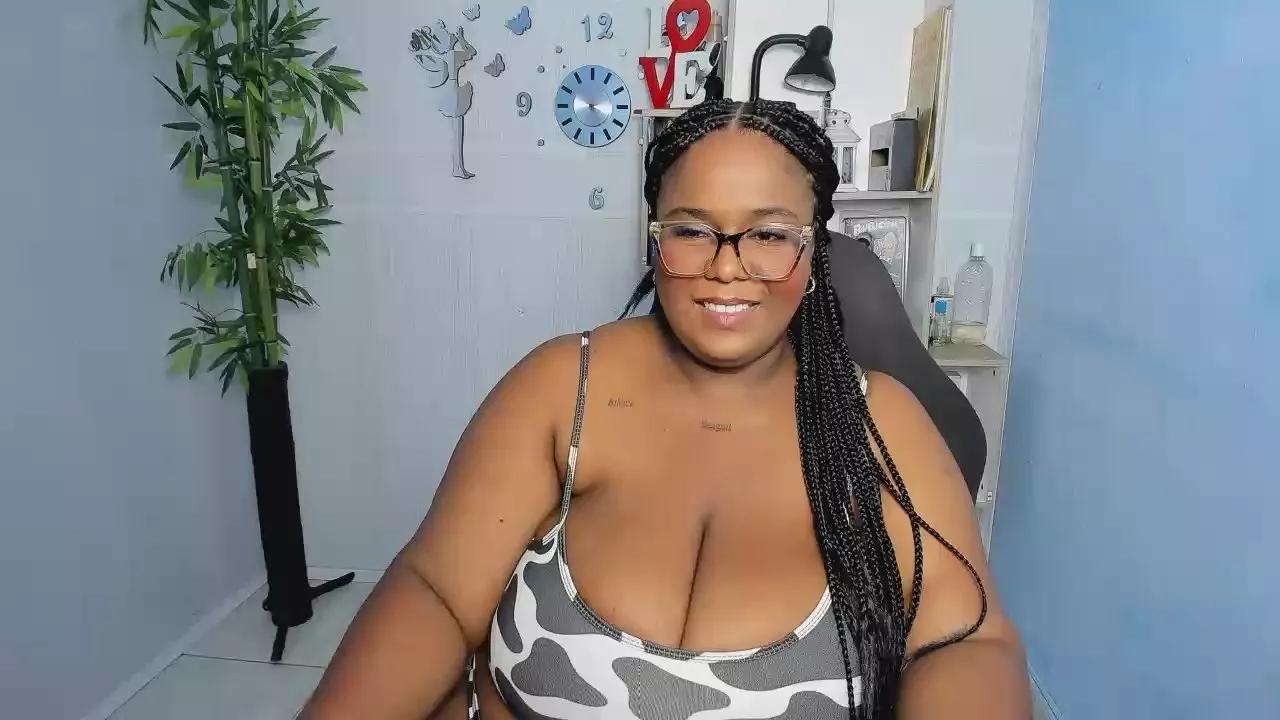 bbw_charlotee on Cam4 