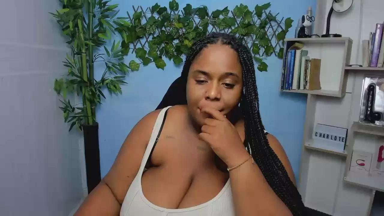 bbw_charlotee on Cam4 