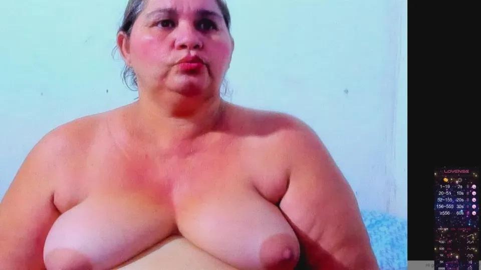 Offline BBW_DIRTYHOT on Cam4