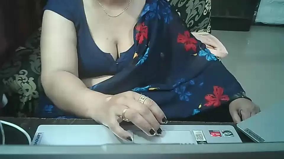 Offline bbwmilf36 on Cam4