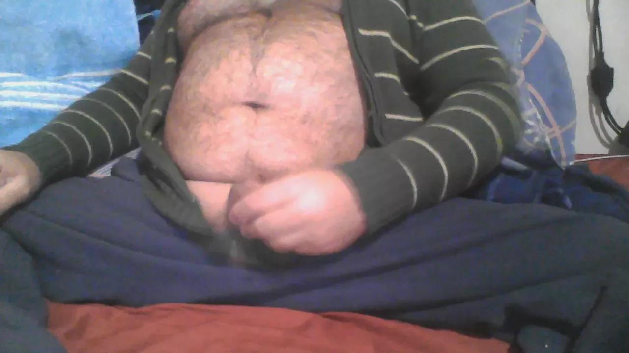 Bearoliverpcd on Cam4 