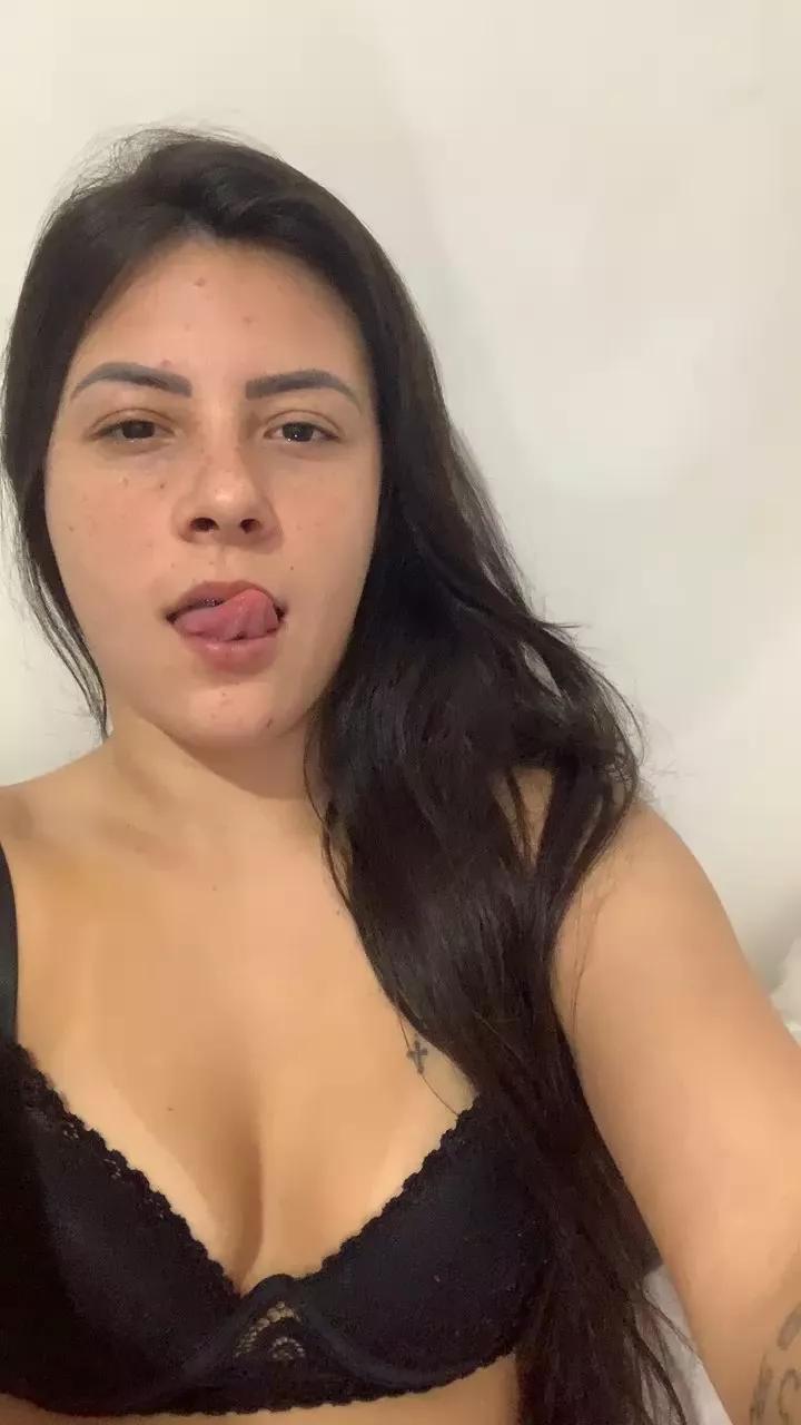 Bebezinha51 on Cam4 