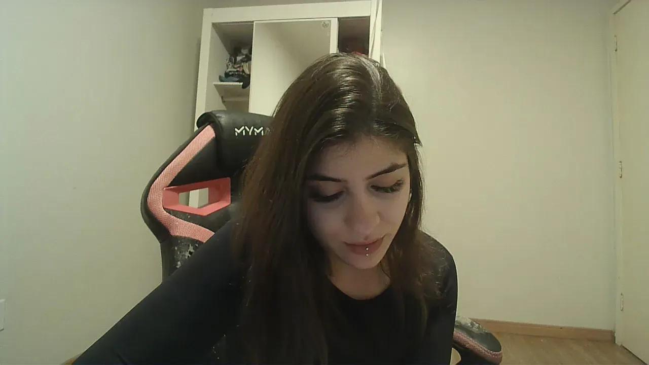 Becca_B on Cam4 