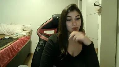 Becca_B on Cam4