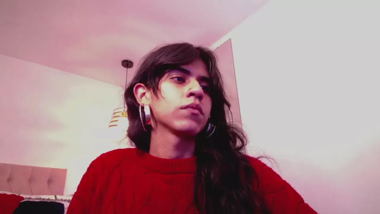 Bella_Poisonous on Cam4 
