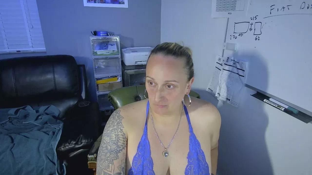 belle101 on Cam4 