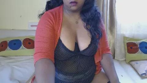 bellelinda on Cam4 