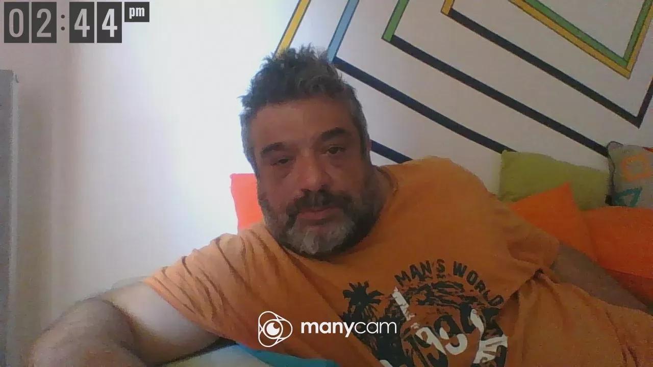 benenzo on Cam4 