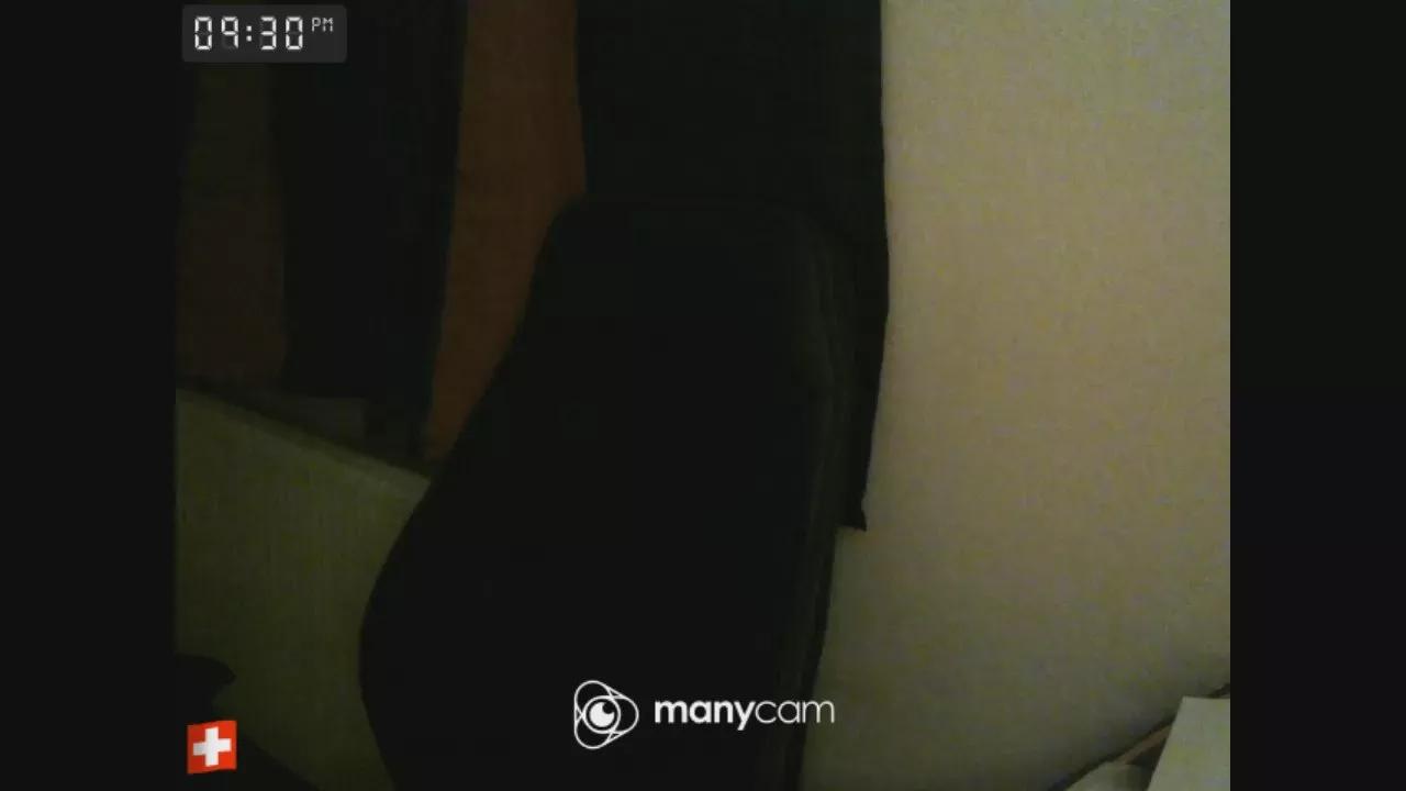 benenzo on Cam4 