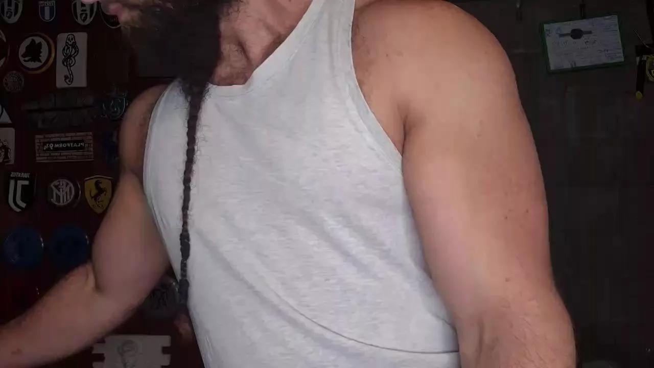BeppeRagnar on Cam4 