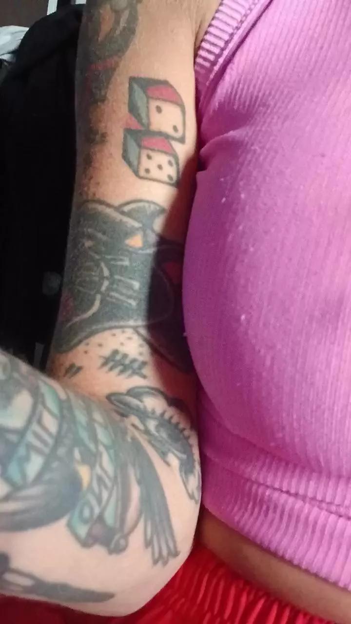 BestReefAss2008 on Cam4 