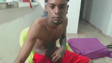 bigblackhottx1 on Cam4 
