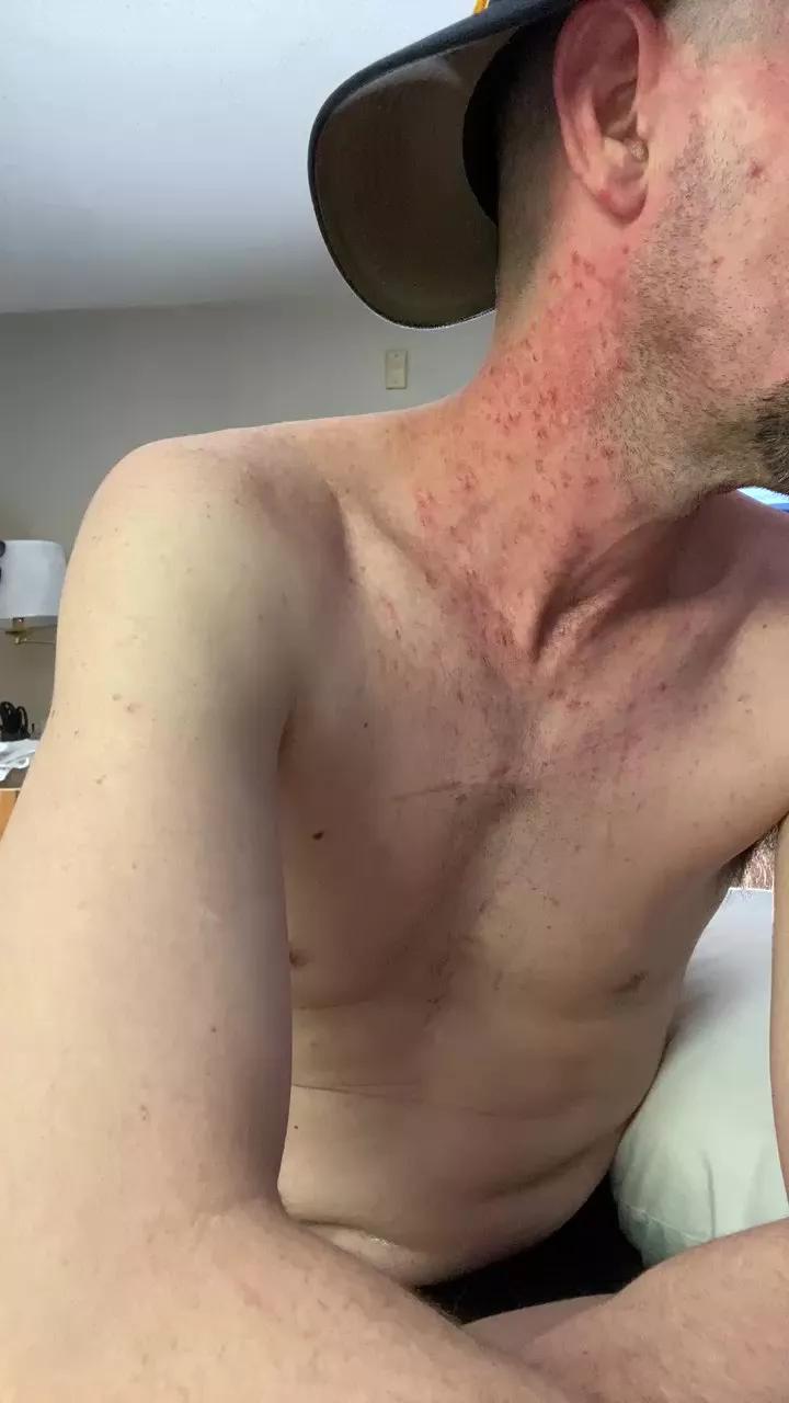 Freechat bigdickbuzzy on Cam4