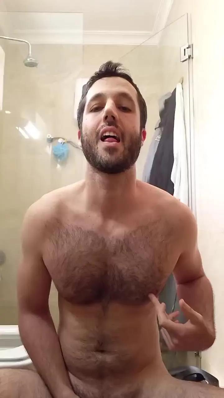 Offline Bisius92 on Cam4