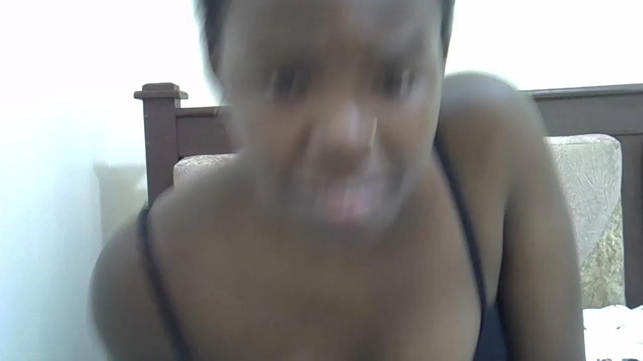 bobogial on Cam4 