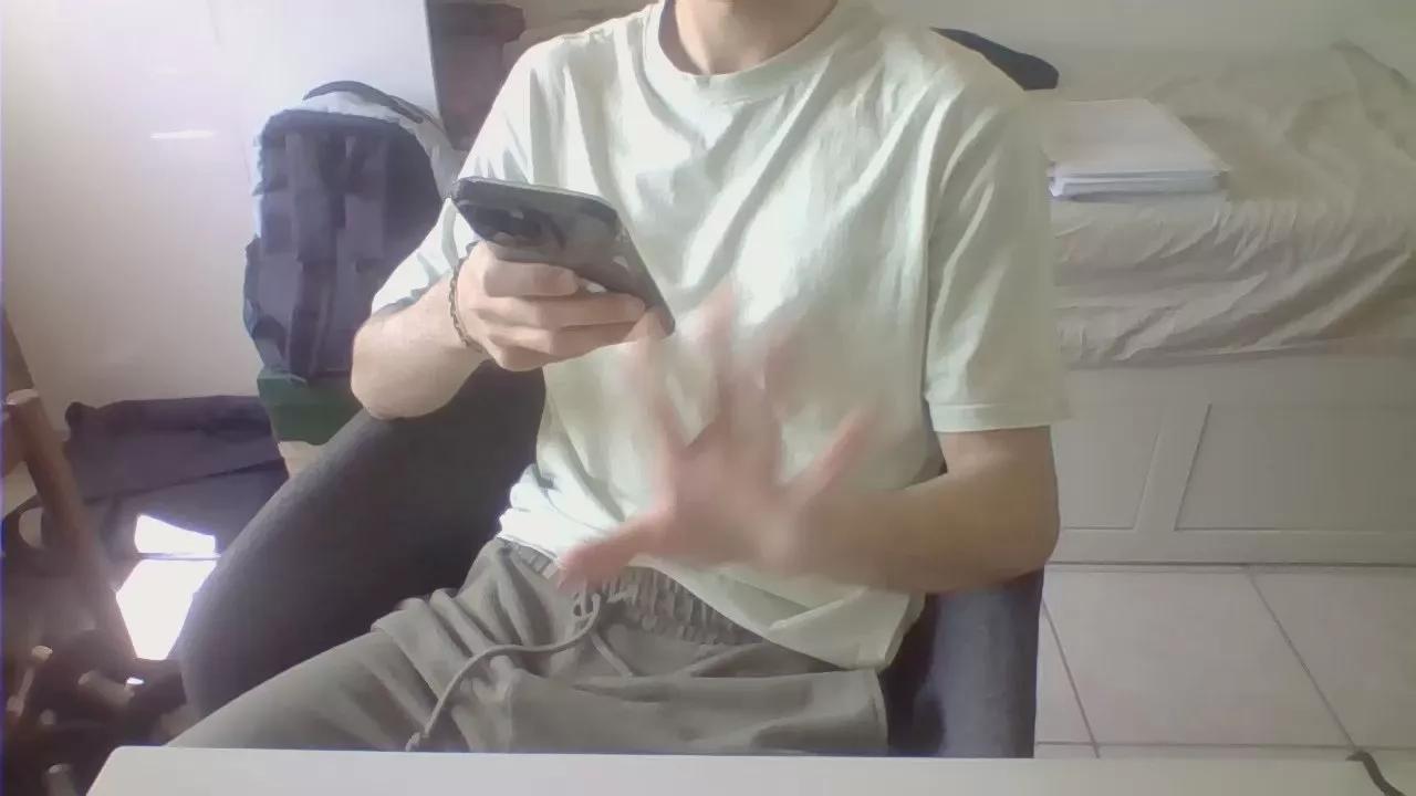 Bobxxyz on Cam4 